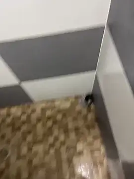 mylovetr1 online show from March 17, 1:10 am