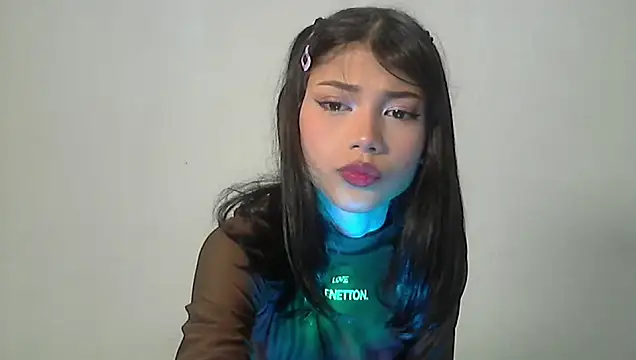 Snapshot of Nataly_Dolll chatting on February 20, 6:17 am Nataly Dolll online show from February 20, 6:17 am