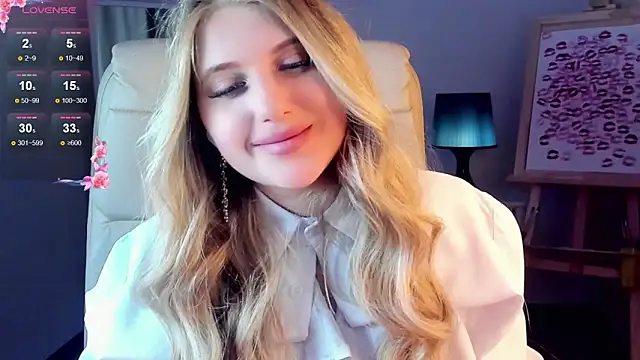 Evacadooo online show from March 19, 5:30 am