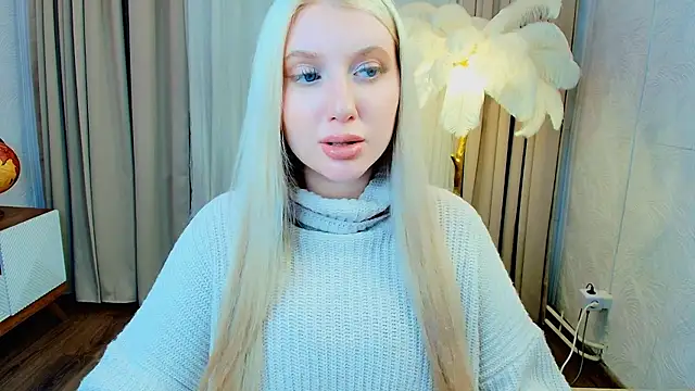 Evacadooo online show from January 13, 3:01 am