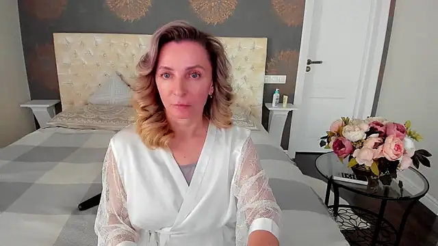 AllisonWilliams online show from September 8, 3:55 pm