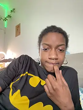 haineuseee online show from December 29, 10:01 am