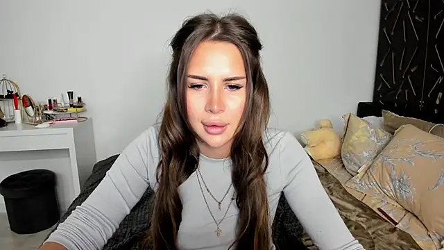 SuraMune online show from February 10, 2:37 pm