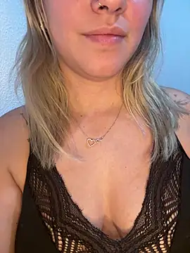 cheylm online show from December 12, 4:04 am