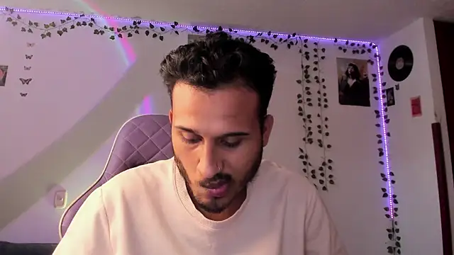 Raf brunette online show from January 30, 8:42 pm