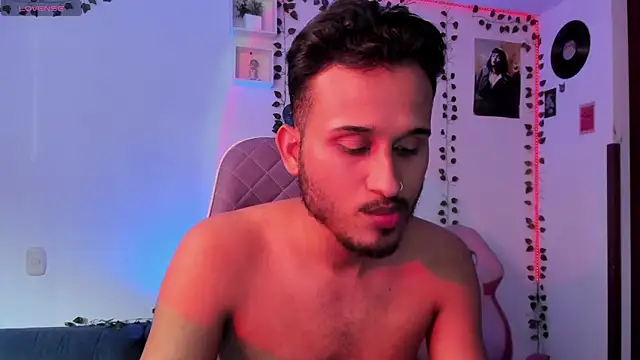 Raf brunette online show from February 28, 12:20 pm