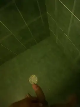 Snapshot of Tommy_y_Pamela chatting on February 5, 5:23 am Tommy y Pamela online show from February 5, 5:23 am