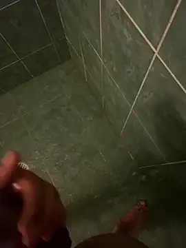 Snapshot of Tommy_y_Pamela chatting on February 24, 3:48 am Tommy y Pamela online show from February 24, 3:48 am