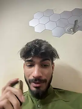 Snapshot of the_aksh2 chatting on January 9, 8:22 pm the aksh2 online show from January 9, 8:22 pm