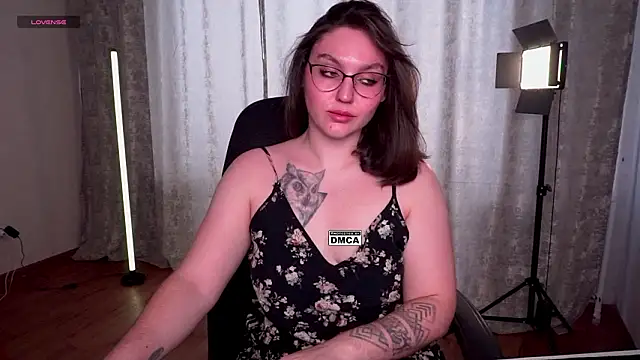 Hoot owl cb online show from March 2, 12:46 am