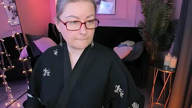 AlexandraKind online show from February 10, 9:41 pm