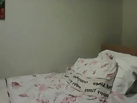 housewife shantie online show from April 11, 2:54 pm