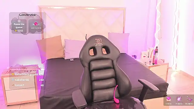 Snapshot of Andy_tay1 chatting on January 22, 9:13 am Andy tay1 online show from January 22, 9:13 am