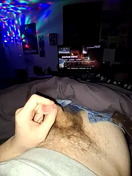 Snapshot of stev3w chatting on November 30, 9:57 am stev3w online show from November 30, 9:57 am