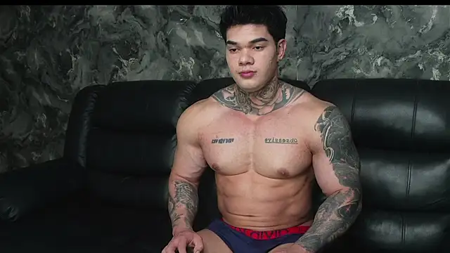 Snapshot of Justin_Clark chatting on October 28, 11:51 pm Justin Clark online show from October 28, 11:51 pm