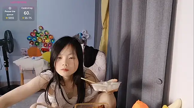 Lena-yyds online show from March 15, 4:57 am