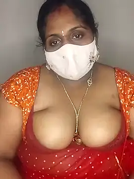 Sexy Radhikaa online show from February 12, 8:50 pm