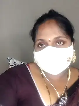 Sexy Radhikaa online show from March 10, 4:03 pm