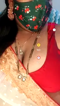 Snapshot of Sexy_Radhikaa chatting on July 3, 3:35 am Sexy Radhikaa online show from July 3, 3:35 am