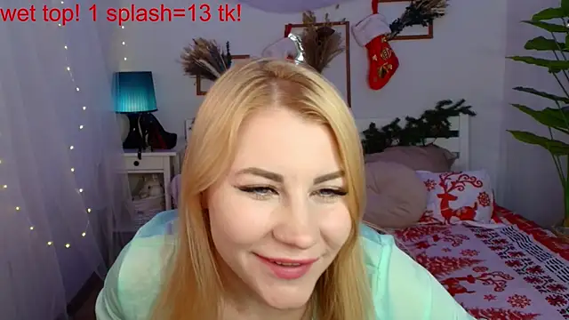 Snapshot of Ver_0nika chatting on December 21, 10:06 am Ver 0nika online show from December 21, 10:06 am