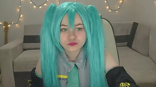 yuno nya online show from December 17, 4:21 pm