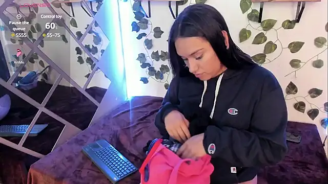 Megan sophia2 online show from February 11, 1:09 pm