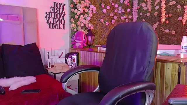 natacha  black  online show from November 8, 11:36 pm