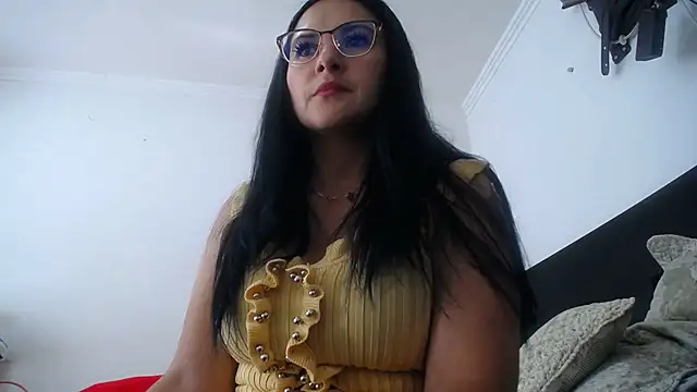 Snapshot of princehermosa44 chatting on July 6, 7:38 pm princehermosa44 online show from July 6, 7:38 pm