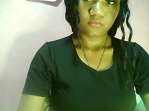 Snapshot of Fariana01 chatting on February 3, 2:58 am Fariana01 online show from February 3, 2:58 am