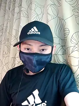 Snapshot of keigo-666 chatting on February 20, 8:39 am keigo-666 online show from February 20, 8:39 am