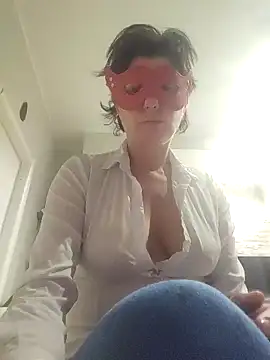 Vagabondainnamorata online show from April 6, 3:48 am