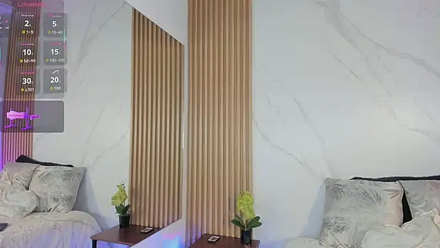 Julia Martinez  online show from March 19, 11:36 am