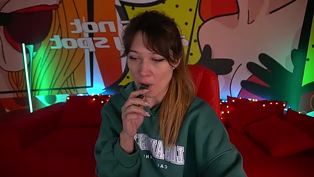 Snapshot of DreamyLinaa chatting on January 26, 6:49 am DreamyLinaa online show from January 26, 6:49 am