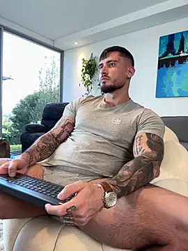 DimitriSullivan  online show from October 5, 9:45 pm