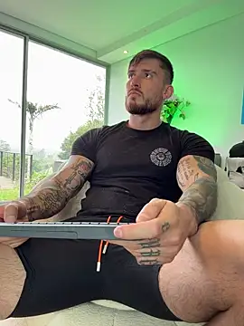 DimitriSullivan  online show from November 20, 5:56 pm