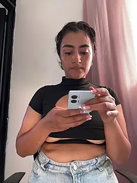 Lady Rey online show from April 11, 9:19 pm