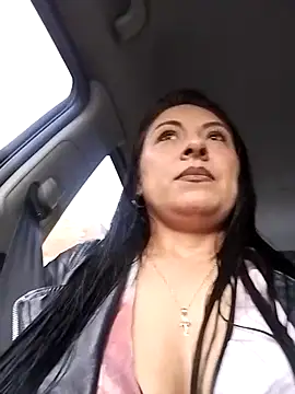 Snapshot of Ella_Rousse chatting on March 15, 11:19 am Ella Rousse online show from March 15, 11:19 am
