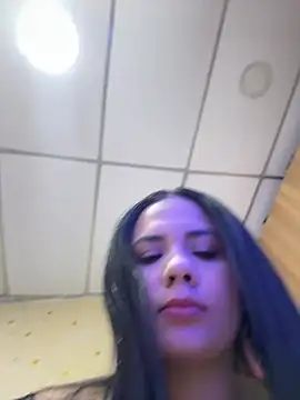 Leyna Kenet online show from July 13, 2:03 am