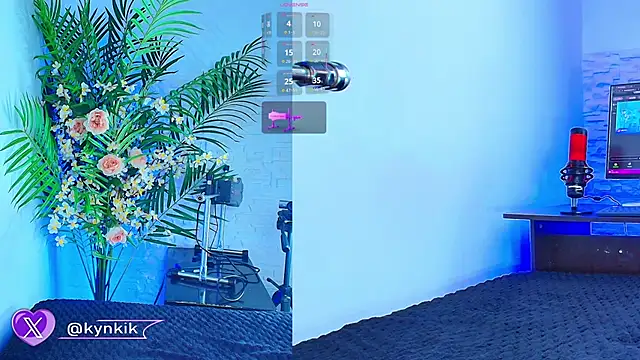 Kinky  Karo online show from November 16, 1:33 am