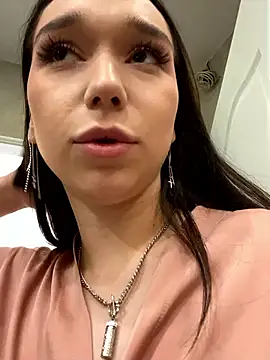 TaylorDavids online show from February 21, 11:32 pm