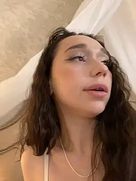 TaylorDavids online show from February 23, 7:38 pm