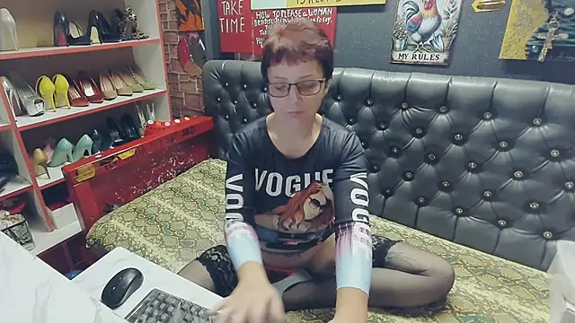 Lily4yourfun online show from November 14, 6:45 am