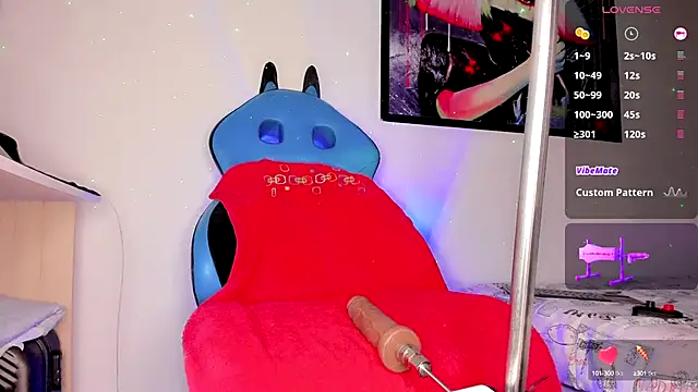 Snapshot of joe_jhon chatting on December 10, 3:55 pm joe jhon online show from December 10, 3:55 pm