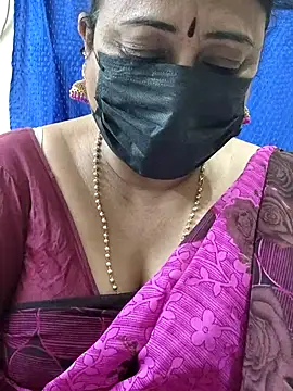 Snapshot of rekha_naier chatting on November 6, 5:14 pm rekha naier online show from November 6, 5:14 pm