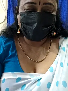 Snapshot of rekha_naier chatting on November 8, 4:18 pm rekha naier online show from November 8, 4:18 pm