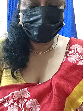 Snapshot of rekha_naier chatting on November 18, 5:39 pm rekha naier online show from November 18, 5:39 pm