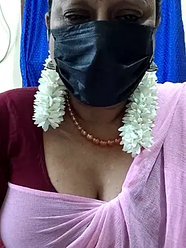 Snapshot of rekha_naier chatting on November 20, 7:13 pm rekha naier online show from November 20, 7:13 pm