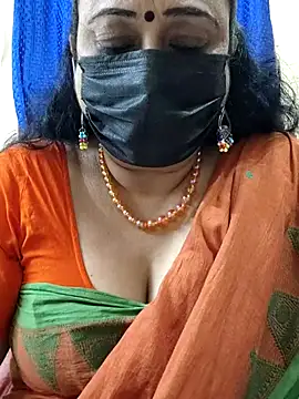 Snapshot of rekha_naier chatting on November 29, 11:46 am rekha naier online show from November 29, 11:46 am