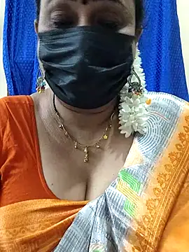 Snapshot of rekha_naier chatting on December 19, 6:15 pm rekha naier online show from December 19, 6:15 pm