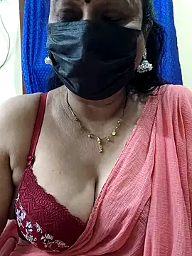 Snapshot of rekha_naier chatting on January 5, 10:35 pm rekha naier online show from January 5, 10:35 pm